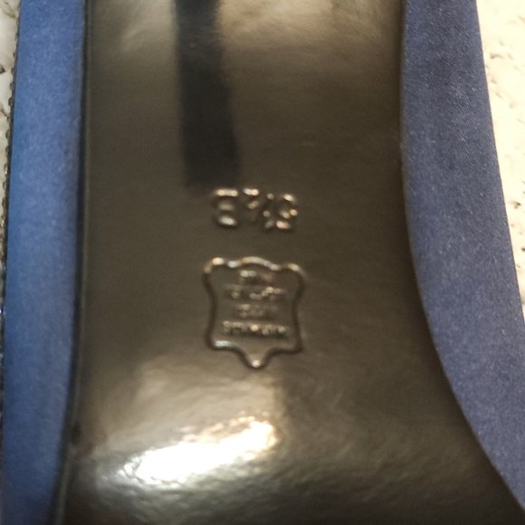 Caparros Womens Oz Peep Toe Classic Pumps, Blue Satin w/Silver Rhinestones 5.5M - Picture 12 of 16